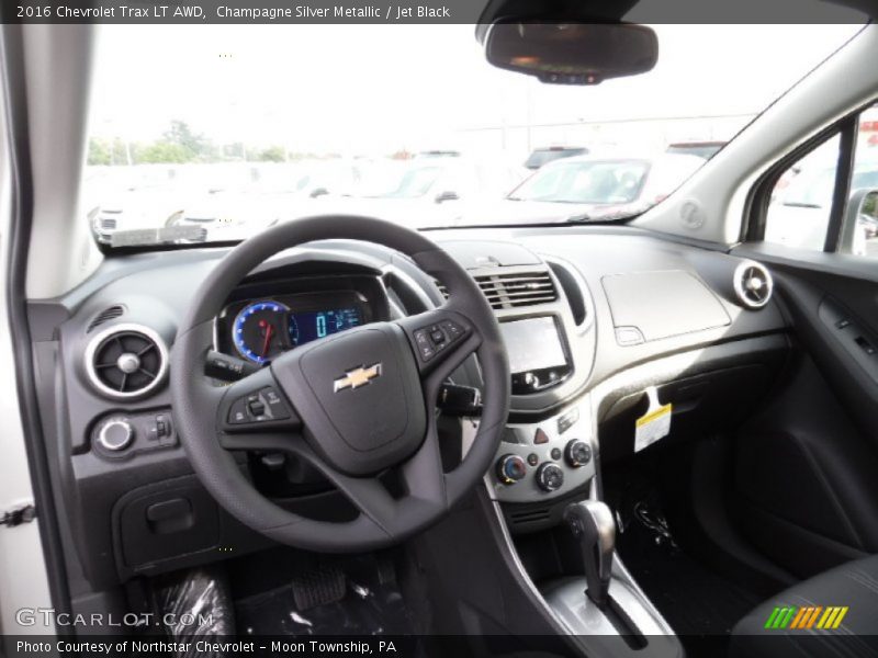 Champagne Silver Metallic / Jet Black 2016 Chevrolet Trax LT AWD