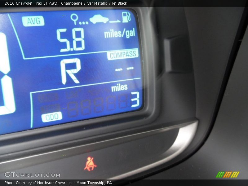 Champagne Silver Metallic / Jet Black 2016 Chevrolet Trax LT AWD