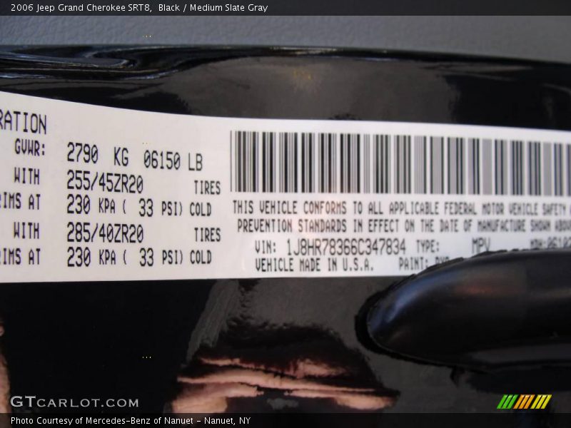 Black / Medium Slate Gray 2006 Jeep Grand Cherokee SRT8