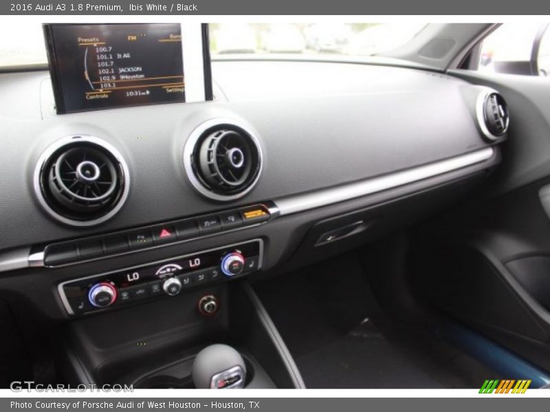 Ibis White / Black 2016 Audi A3 1.8 Premium