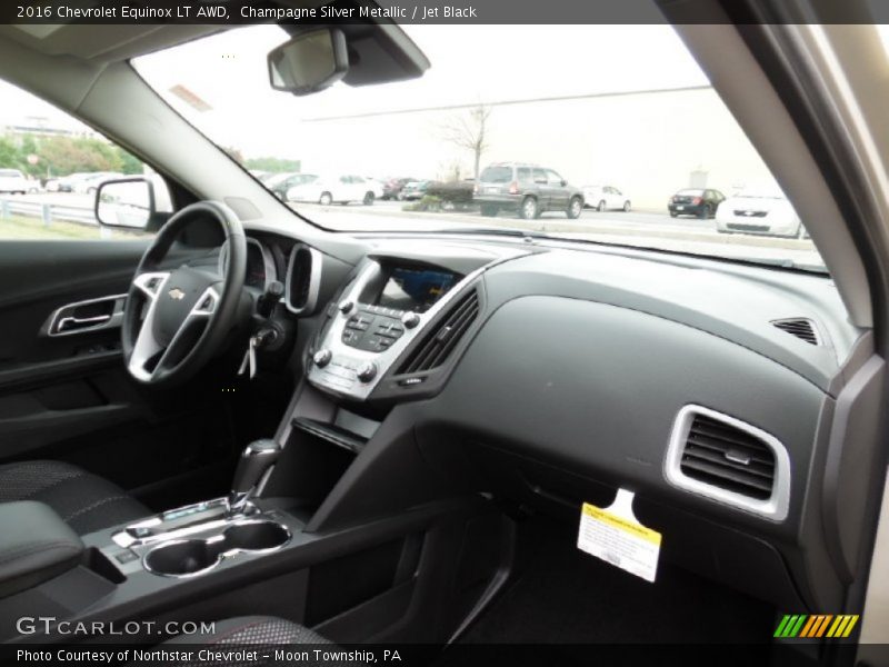 Champagne Silver Metallic / Jet Black 2016 Chevrolet Equinox LT AWD