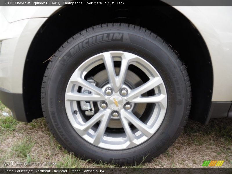 Champagne Silver Metallic / Jet Black 2016 Chevrolet Equinox LT AWD
