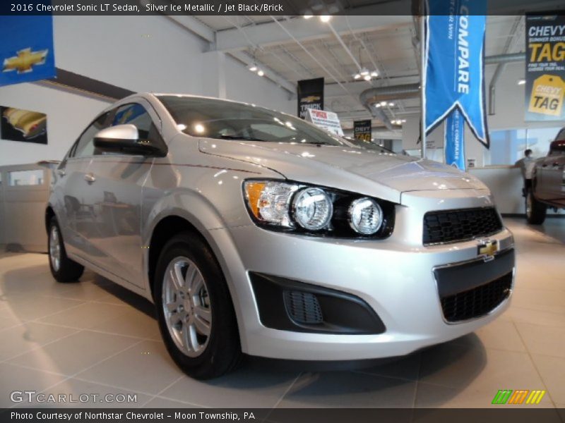 Silver Ice Metallic / Jet Black/Brick 2016 Chevrolet Sonic LT Sedan