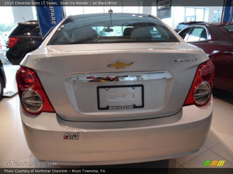 Silver Ice Metallic / Jet Black/Brick 2016 Chevrolet Sonic LT Sedan