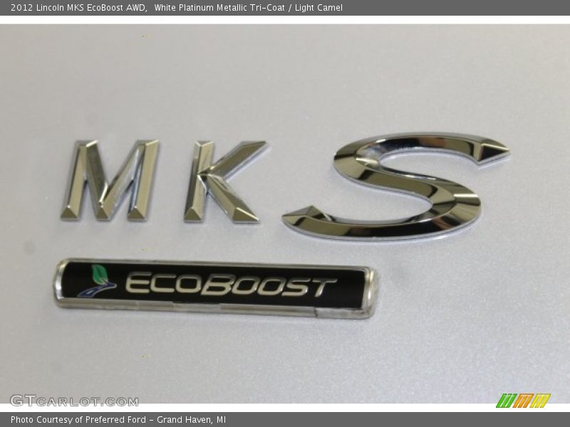 White Platinum Metallic Tri-Coat / Light Camel 2012 Lincoln MKS EcoBoost AWD