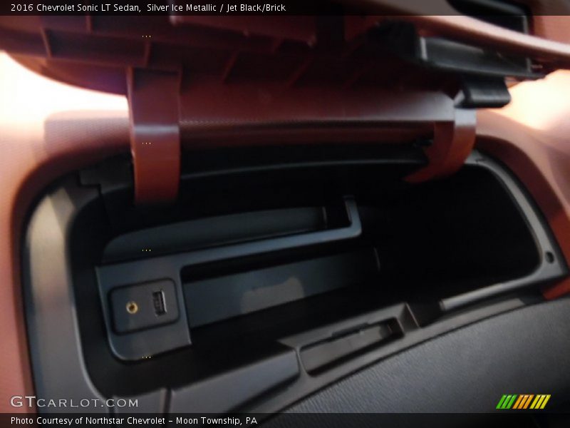 Silver Ice Metallic / Jet Black/Brick 2016 Chevrolet Sonic LT Sedan