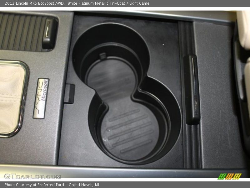 White Platinum Metallic Tri-Coat / Light Camel 2012 Lincoln MKS EcoBoost AWD