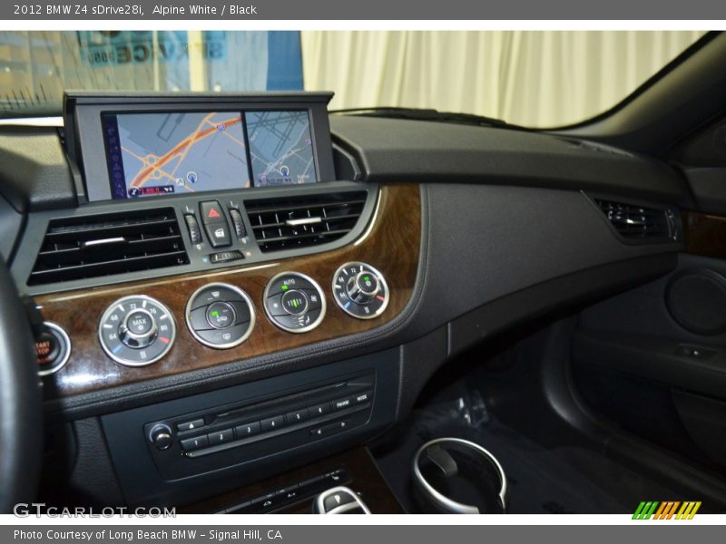 Alpine White / Black 2012 BMW Z4 sDrive28i