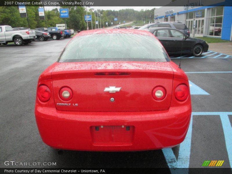 Victory Red / Gray 2007 Chevrolet Cobalt LS Coupe