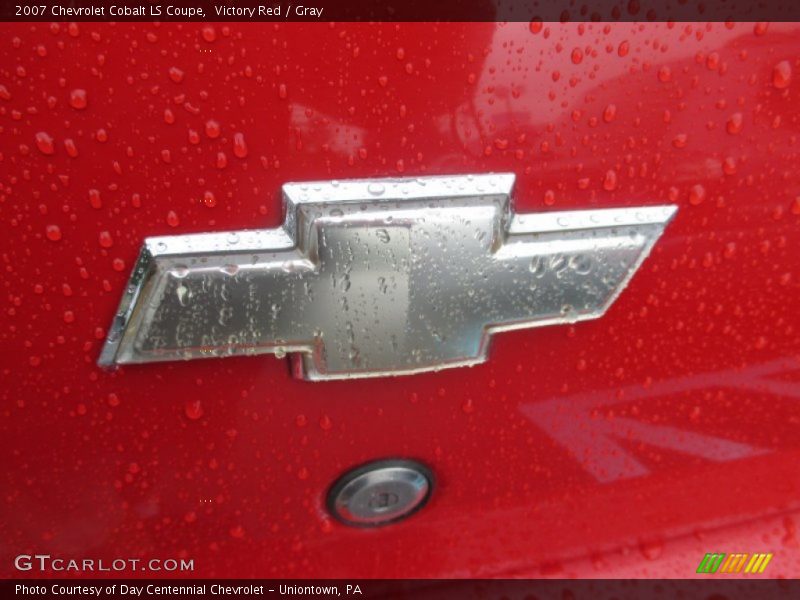 Victory Red / Gray 2007 Chevrolet Cobalt LS Coupe
