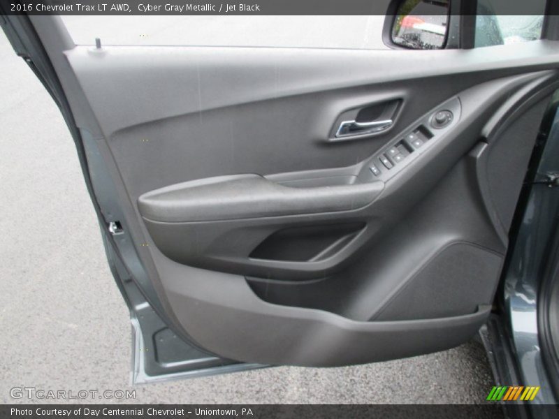 Cyber Gray Metallic / Jet Black 2016 Chevrolet Trax LT AWD
