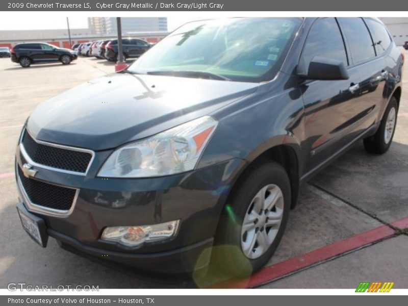 Cyber Gray Metallic / Dark Gray/Light Gray 2009 Chevrolet Traverse LS