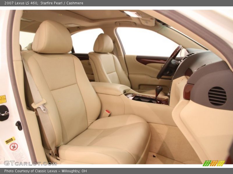 Front Seat of 2007 LS 460