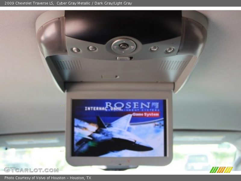 Cyber Gray Metallic / Dark Gray/Light Gray 2009 Chevrolet Traverse LS