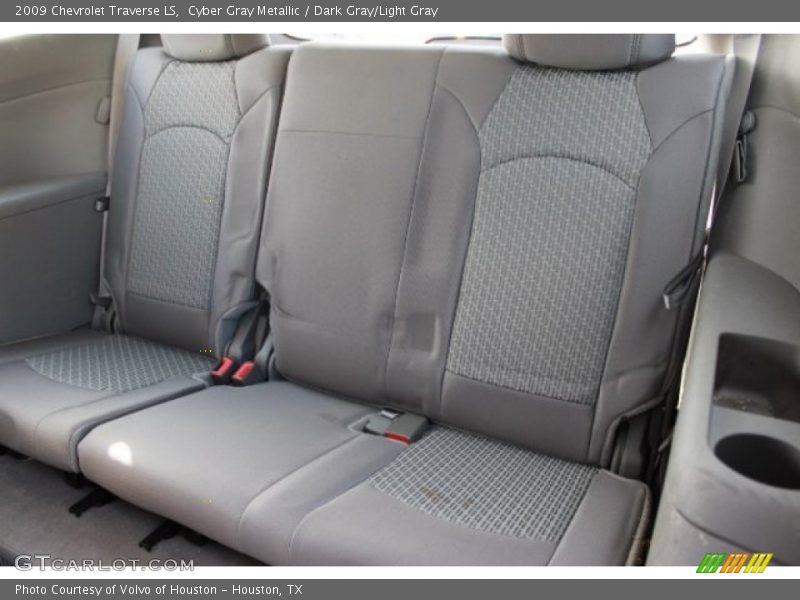 Cyber Gray Metallic / Dark Gray/Light Gray 2009 Chevrolet Traverse LS