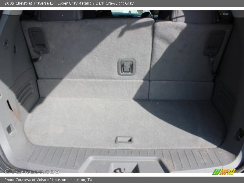 Cyber Gray Metallic / Dark Gray/Light Gray 2009 Chevrolet Traverse LS
