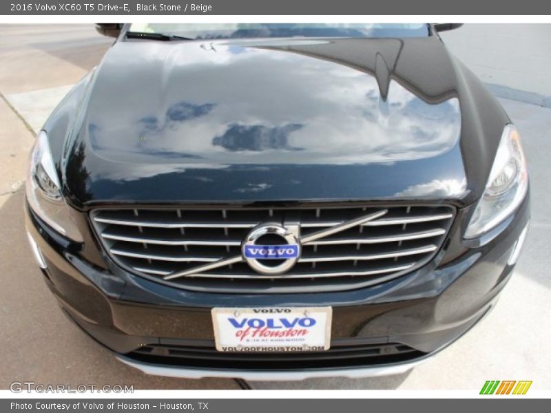 Black Stone / Beige 2016 Volvo XC60 T5 Drive-E
