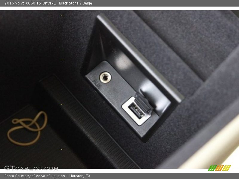 Black Stone / Beige 2016 Volvo XC60 T5 Drive-E