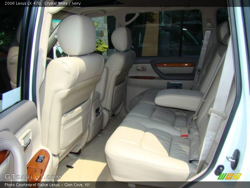 Crystal White / Ivory 2006 Lexus LX 470