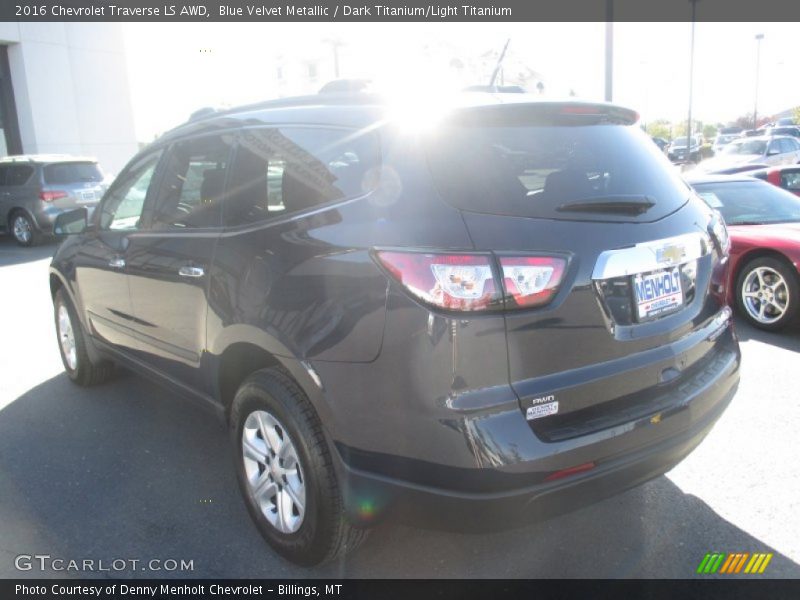 Blue Velvet Metallic / Dark Titanium/Light Titanium 2016 Chevrolet Traverse LS AWD