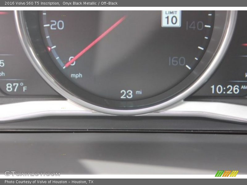 Onyx Black Metallic / Off-Black 2016 Volvo S60 T5 Inscription