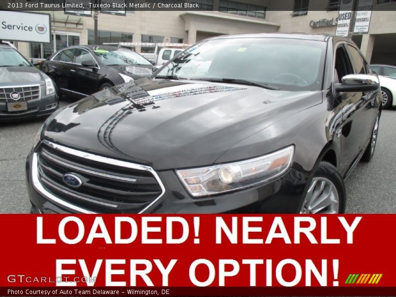 Tuxedo Black Metallic / Charcoal Black 2013 Ford Taurus Limited
