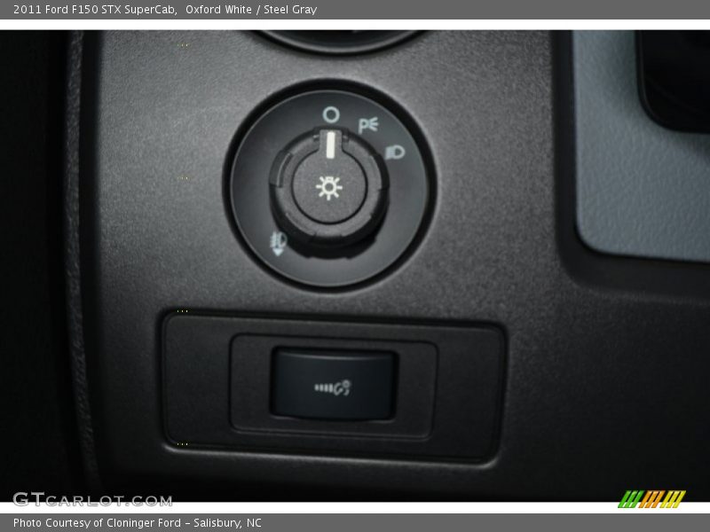 Oxford White / Steel Gray 2011 Ford F150 STX SuperCab