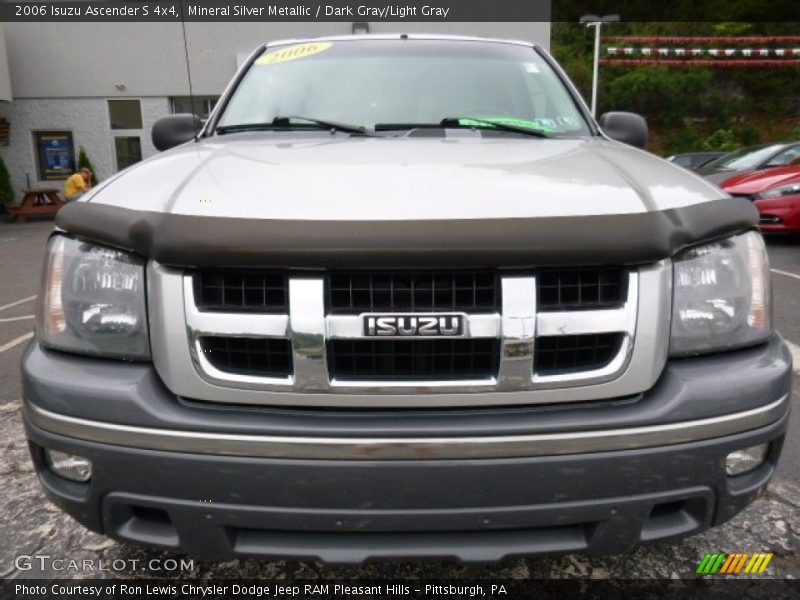 Mineral Silver Metallic / Dark Gray/Light Gray 2006 Isuzu Ascender S 4x4