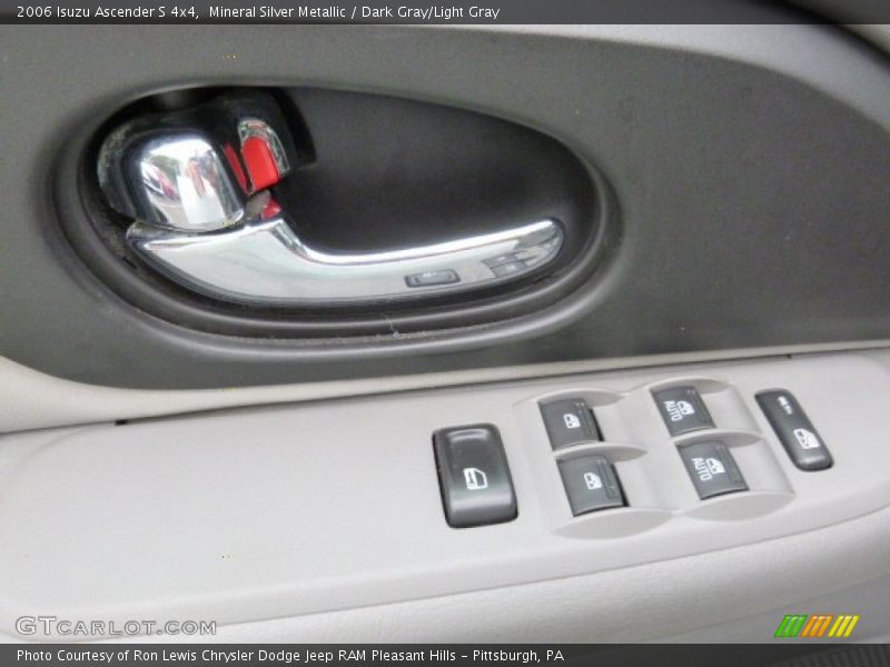 Mineral Silver Metallic / Dark Gray/Light Gray 2006 Isuzu Ascender S 4x4
