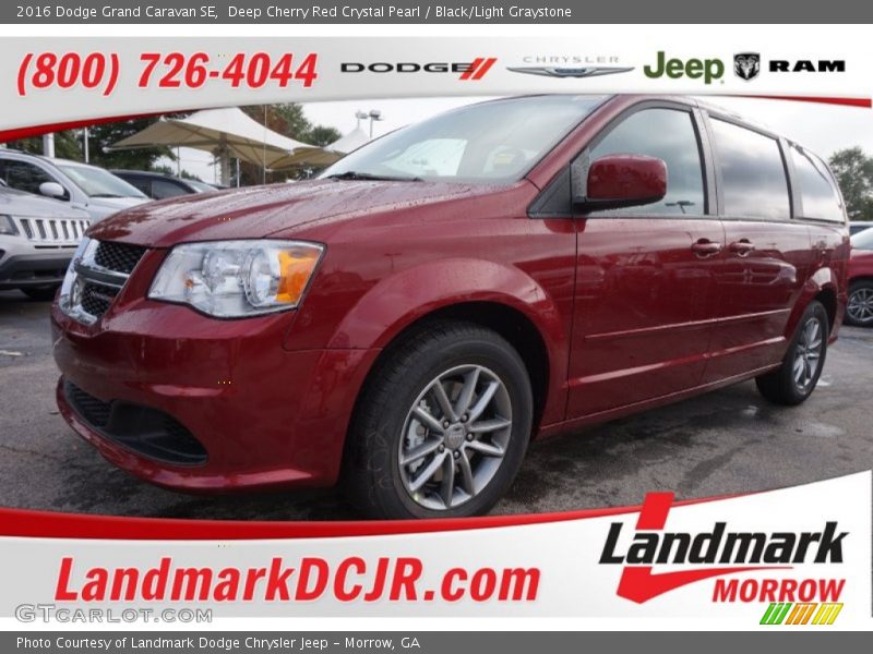 Deep Cherry Red Crystal Pearl / Black/Light Graystone 2016 Dodge Grand Caravan SE