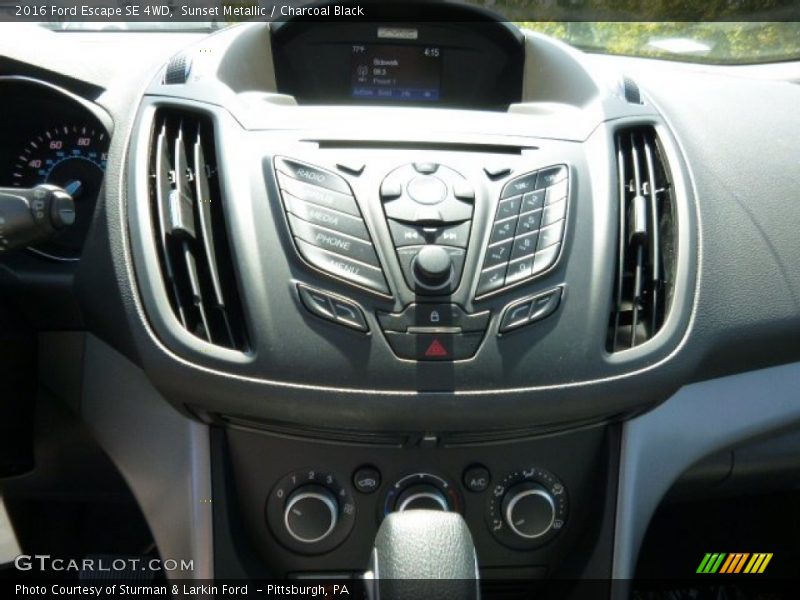 Sunset Metallic / Charcoal Black 2016 Ford Escape SE 4WD