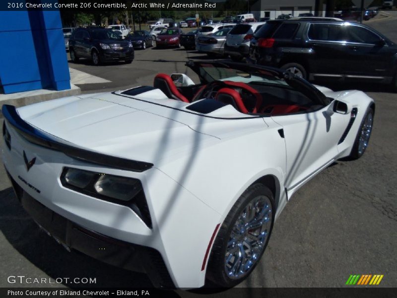 Arctic White / Adrenaline Red 2016 Chevrolet Corvette Z06 Convertible