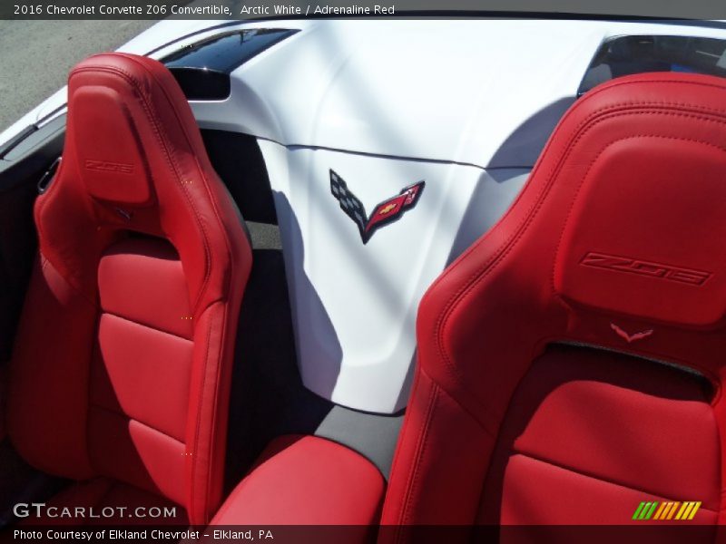 Arctic White / Adrenaline Red 2016 Chevrolet Corvette Z06 Convertible