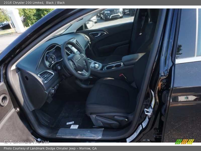 Black / Black 2016 Chrysler 200 Limited