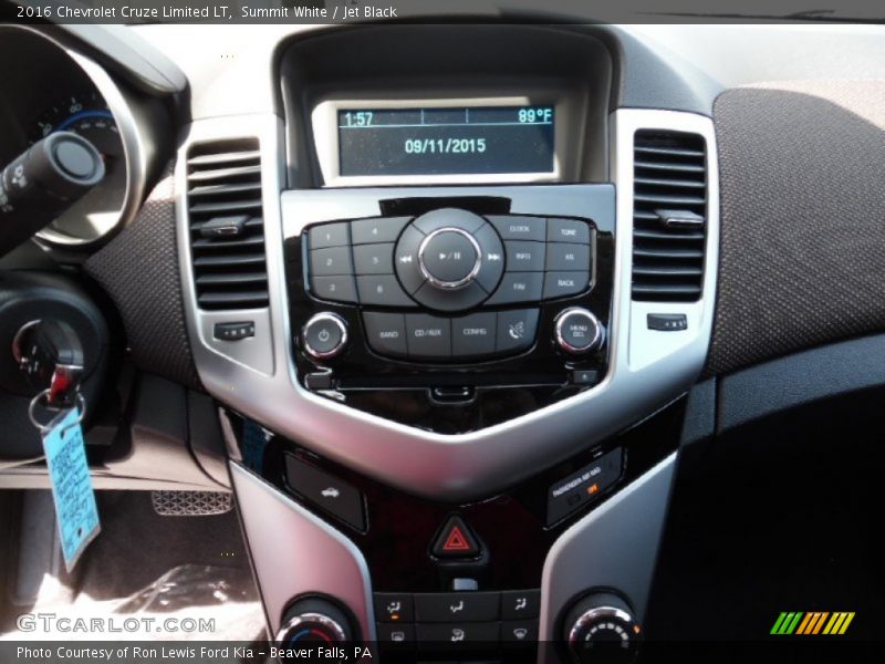 Summit White / Jet Black 2016 Chevrolet Cruze Limited LT
