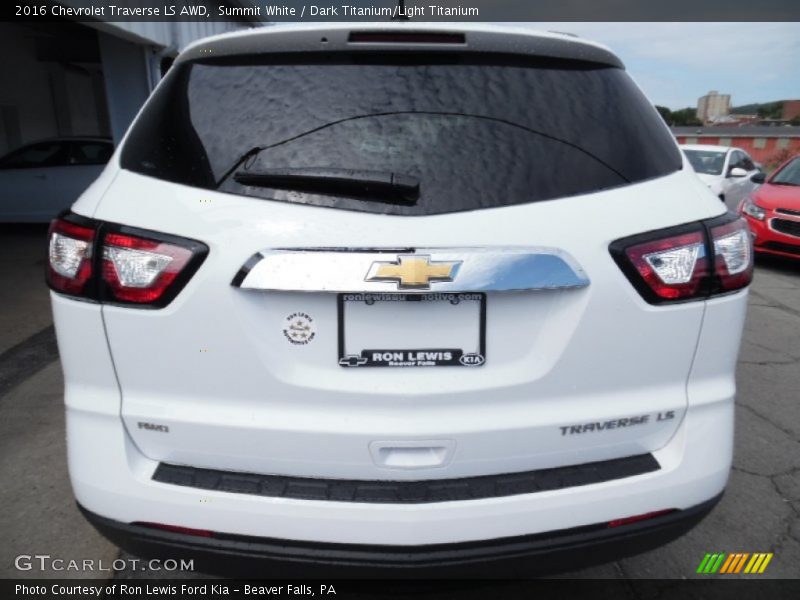Summit White / Dark Titanium/Light Titanium 2016 Chevrolet Traverse LS AWD