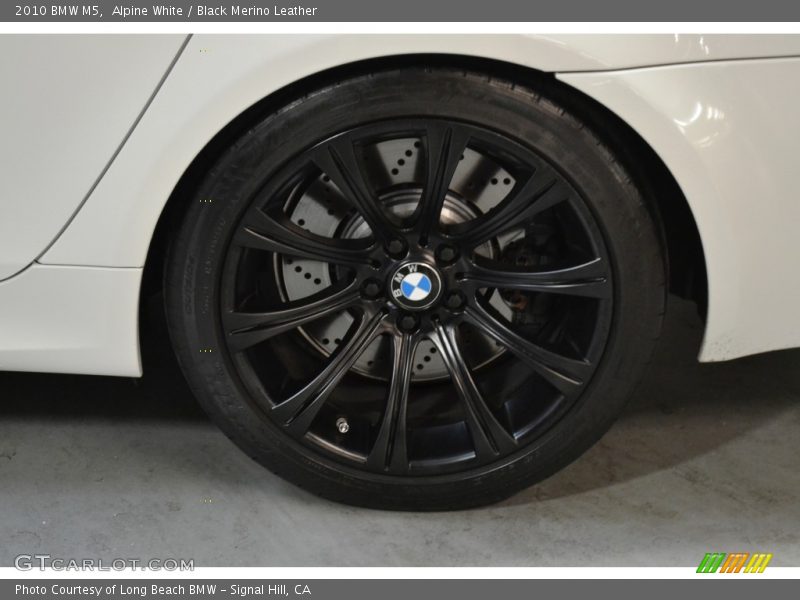 Alpine White / Black Merino Leather 2010 BMW M5