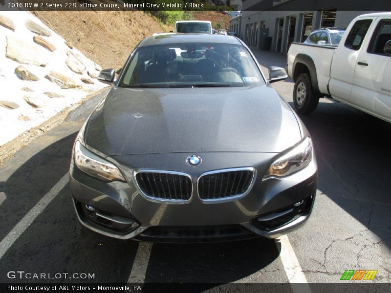 Mineral Grey Metallic / Black 2016 BMW 2 Series 228i xDrive Coupe