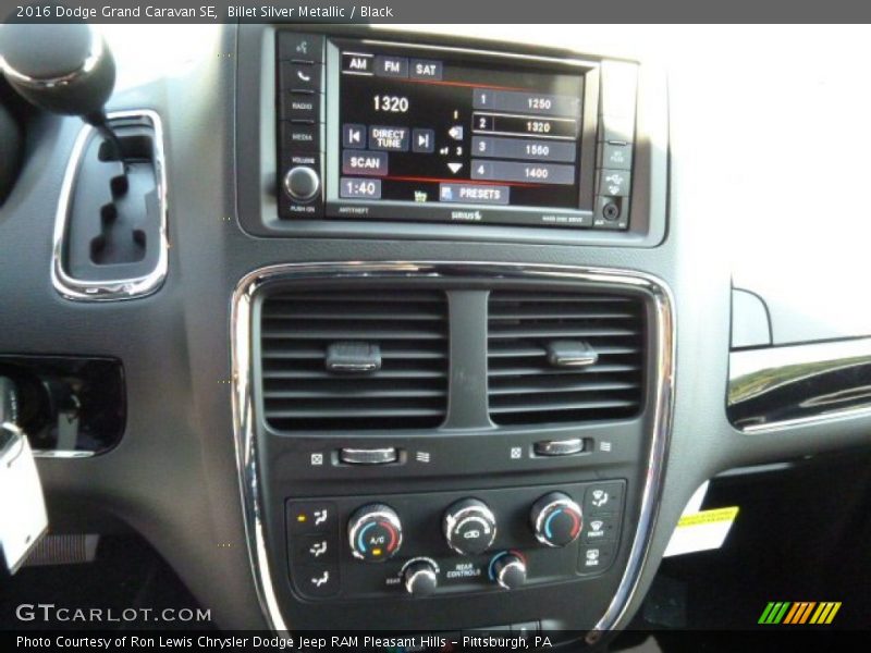 Billet Silver Metallic / Black 2016 Dodge Grand Caravan SE