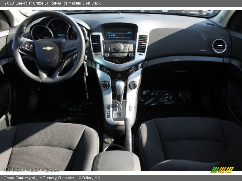 Silver Ice Metallic / Jet Black 2013 Chevrolet Cruze LT