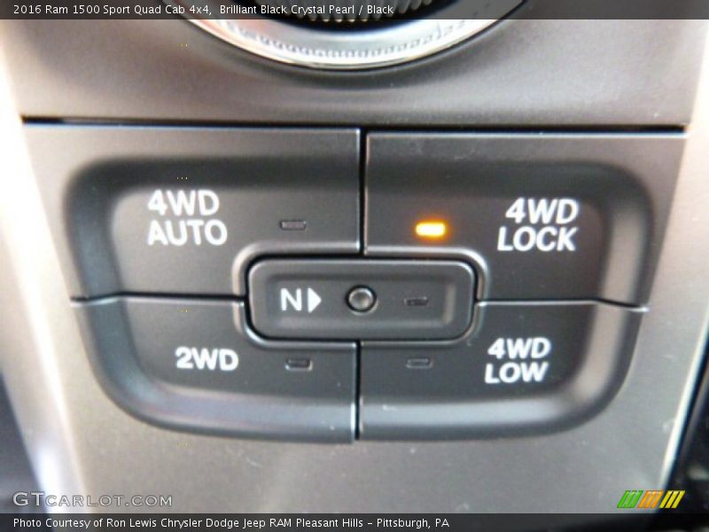 Controls of 2016 1500 Sport Quad Cab 4x4
