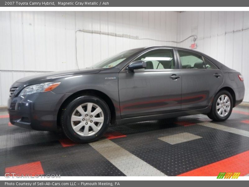 Front 3/4 View of 2007 Camry Hybrid