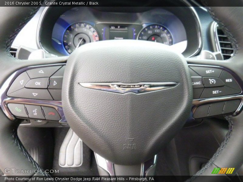 Granite Crystal Metallic / Black 2016 Chrysler 200 S