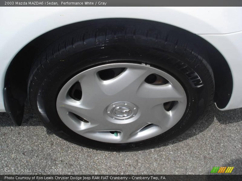 Performance White / Gray 2003 Mazda MAZDA6 i Sedan