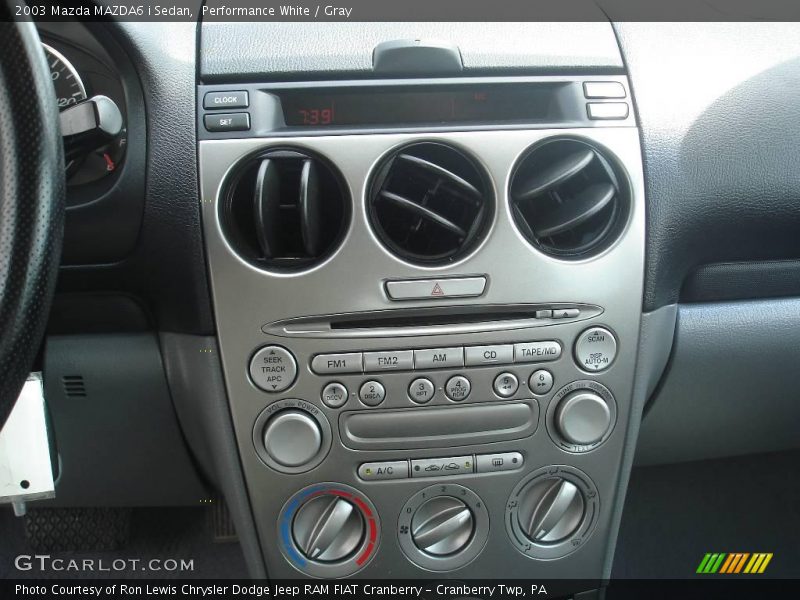 Performance White / Gray 2003 Mazda MAZDA6 i Sedan