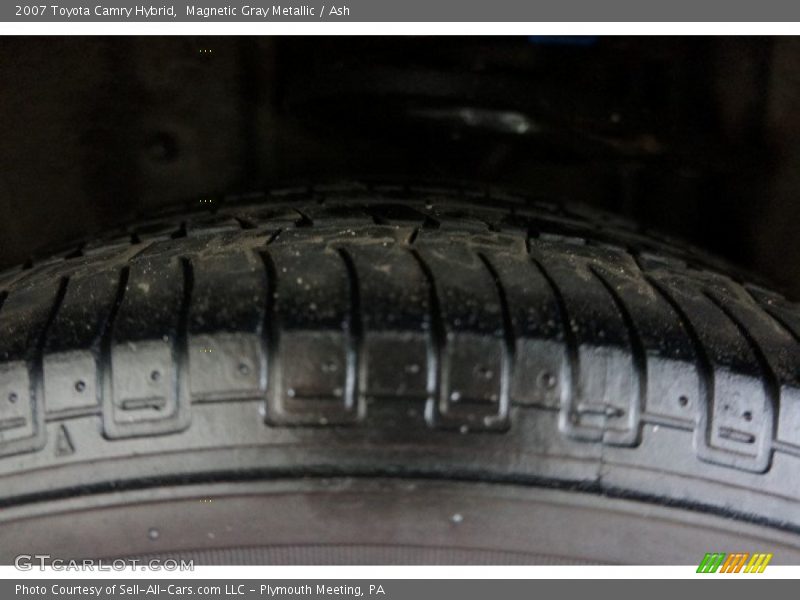 Magnetic Gray Metallic / Ash 2007 Toyota Camry Hybrid