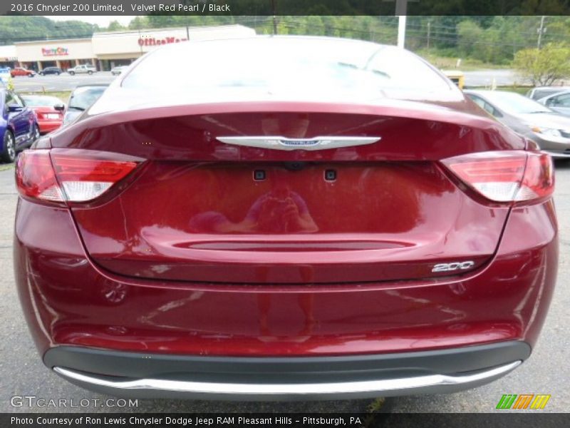 Velvet Red Pearl / Black 2016 Chrysler 200 Limited