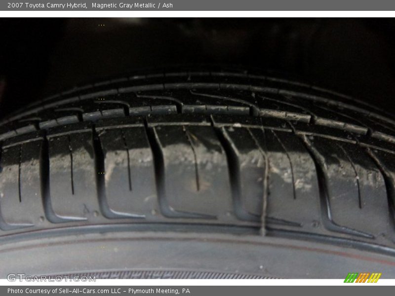 Magnetic Gray Metallic / Ash 2007 Toyota Camry Hybrid
