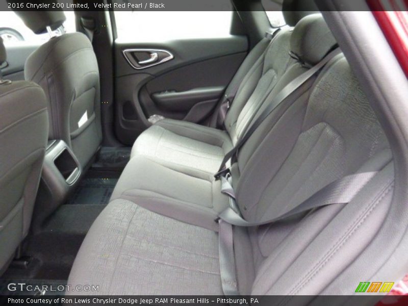 Velvet Red Pearl / Black 2016 Chrysler 200 Limited