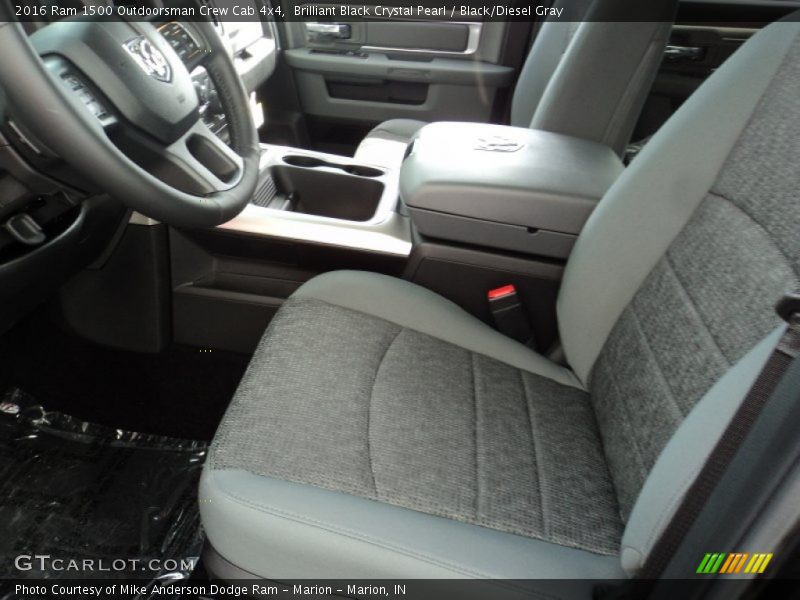 Brilliant Black Crystal Pearl / Black/Diesel Gray 2016 Ram 1500 Outdoorsman Crew Cab 4x4